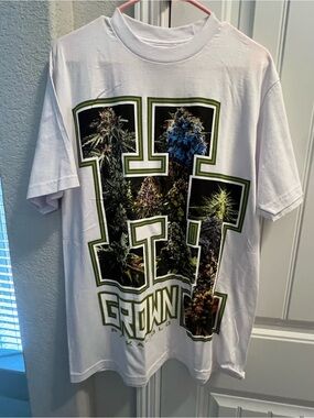 Hawaii Grown White Graphic Tee
